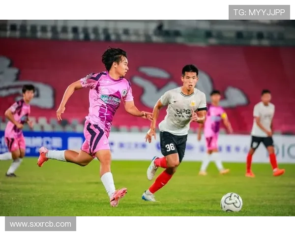 中超联赛对中国足球整体发展的促进作用与挑战探讨