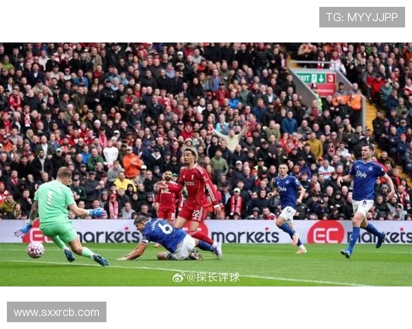 默西塞德德比百年志：利物浦与埃弗顿的城市足球人类学观察